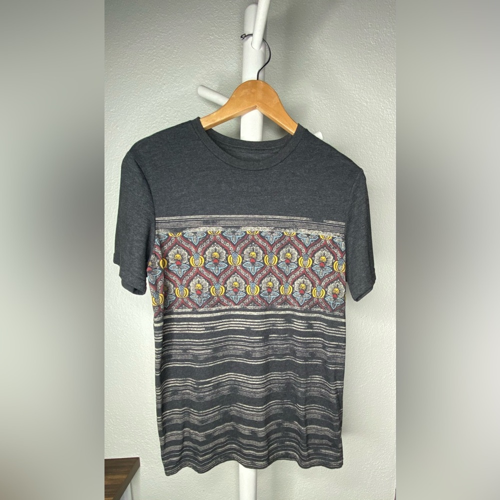 Men's Gray Patterned T-Shirt Size M